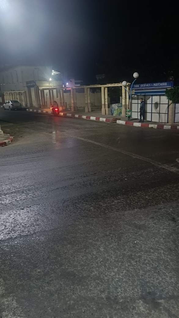 مطعم الشرق