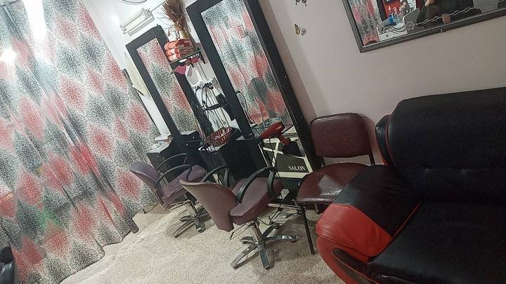Salon lamis kolèa