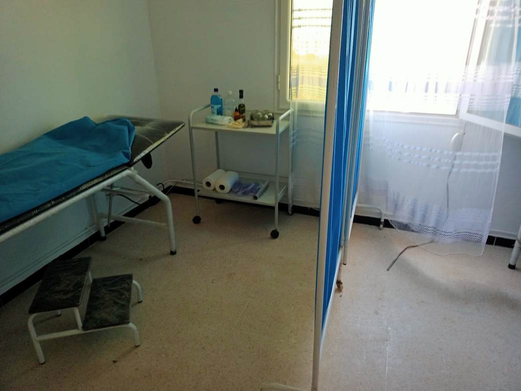 Medecin femme enfant